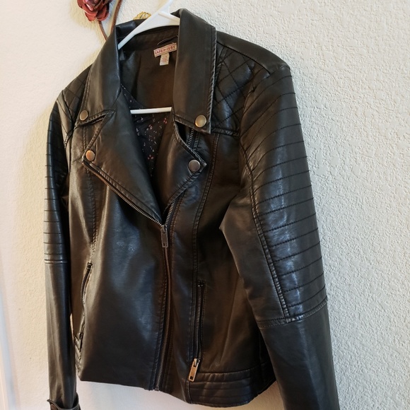 Cape Juby | Jackets \u0026 Coats | Cape Judy 